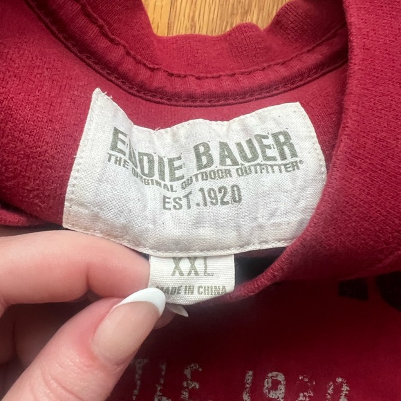 Red Eddie Bauer sweatshirt - Picture 5 of 5